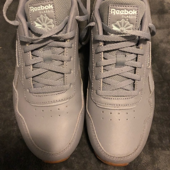 Original Gray Reebok - Picture 2 of 4
